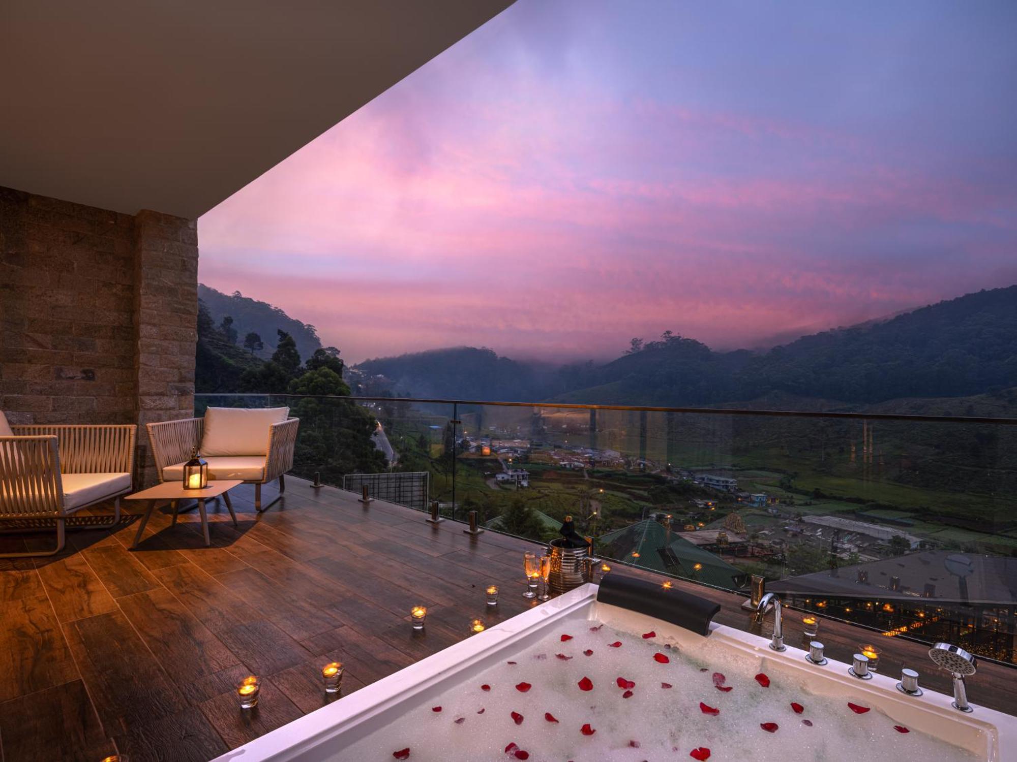 The Golden Ridge Hotel Νουβάρα Ελίγια Εξωτερικό φωτογραφία