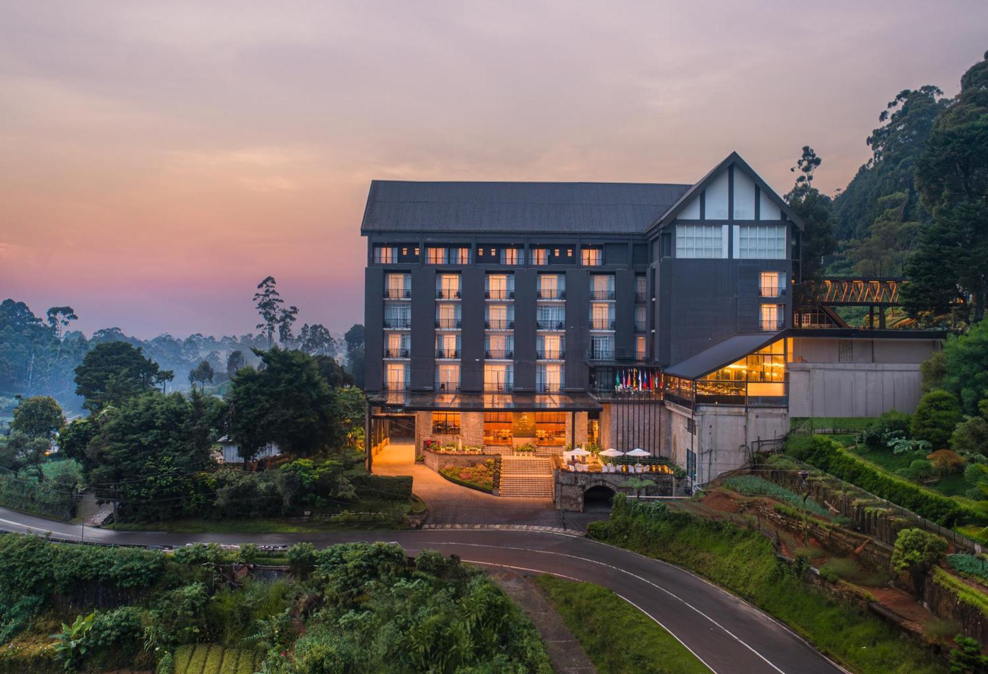 The Golden Ridge Hotel Νουβάρα Ελίγια Εξωτερικό φωτογραφία